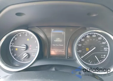 2018 Toyota Camry Le из США, поврежденный, VIN 4T1B11HK1JU057170